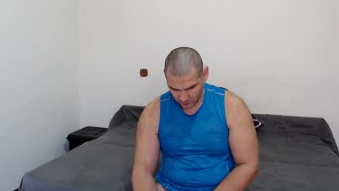 gabyfeatbogdy online show from 12-19-24, 08:23