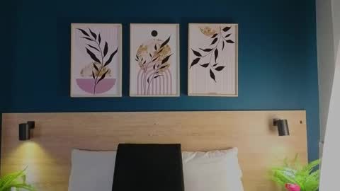 Snapshot of gabypetit chatting on 11-05-25, 08:31 Gaby online show from 11-05-25, 08:31