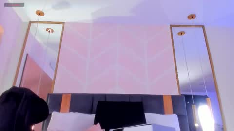 Snapshot of gabypetit chatting on 12-02-25, 08:26 Gaby online show from 12-02-25, 08:26