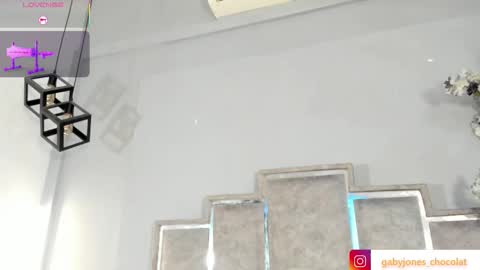 Snapshot of gabyyjones chatting on 01-08-26, 11:34 gabyyjones online show from 01-08-26, 11:34