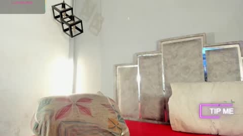 Snapshot of gabyyjones chatting on 01-18-26, 11:36 gabyyjones online show from 01-18-26, 11:36