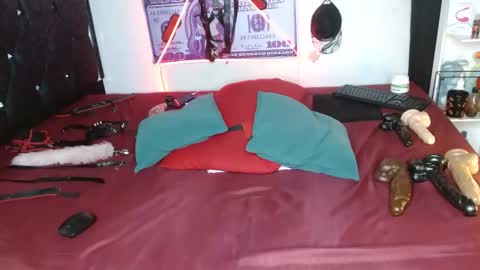 gael hot online show from 03-19-26, 02:04