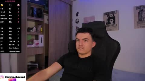 GaelVilla online show from 11-26-25, 04:19