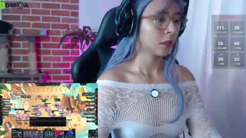 Snapshot of gaia_333 chatting on 07-18-26, 02:21 Lenna 3 online show from 07-18-26, 02:21