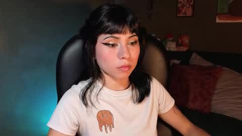 gaia_joness online show from 11-25-25, 08:31