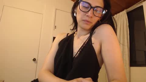 Snapshot of gaitan4 chatting on 02-07-26, 01:20 gaitan4 online show from 02-07-26, 01:20