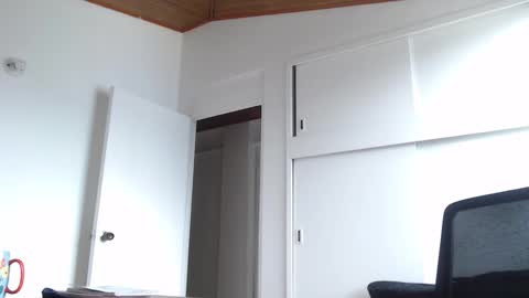 Snapshot of gaitan4 chatting on 02-20-26, 04:29 gaitan4 online show from 02-20-26, 04:29