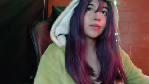 Snapshot of gakomenoshida chatting on 02-06-25, 07:29 Kate 3 online show from 02-06-25, 07:29