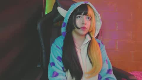 Snapshot of gakomenoshida chatting on 02-28-25, 07:46 Kate 3 online show from 02-28-25, 07:46