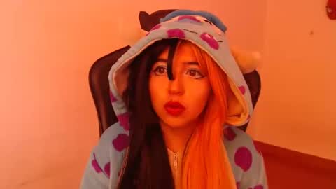 Snapshot of gakomenoshida chatting on 09-18-25, 08:33 Kate 3 online show from 09-18-25, 08:33