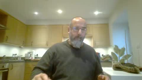 Snapshot of galacx chatting on 12-06-24, 01:33 galacx online show from 12-06-24, 01:33