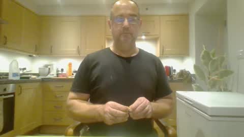 Snapshot of galacx chatting on 01-11-25, 04:36 galacx online show from 01-11-25, 04:36