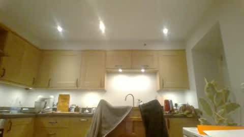 Snapshot of galacx chatting on 01-15-25, 05:58 galacx online show from 01-15-25, 05:58