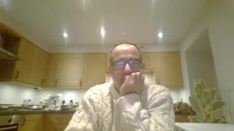 Snapshot of galacx chatting on 01-27-25, 07:35 galacx online show from 01-27-25, 07:35