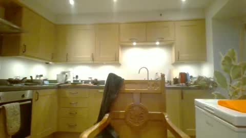 Snapshot of galacx chatting on 02-13-25, 05:11 galacx online show from 02-13-25, 05:11