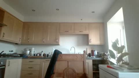 Snapshot of galacx chatting on 02-28-25, 03:48 galacx online show from 02-28-25, 03:48