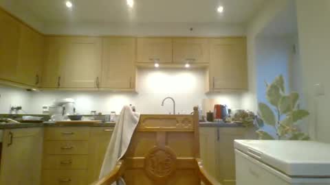 Snapshot of galacx chatting on 03-06-25, 05:43 galacx online show from 03-06-25, 05:43