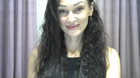 Snapshot of galaxy_33 chatting on 09-25-25, 08:18 galaxy_33 online show from 09-25-25, 08:18