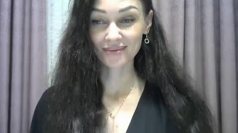 Snapshot of galaxy_33 chatting on 10-07-25, 09:45 galaxy_33 online show from 10-07-25, 09:45