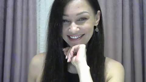 Snapshot of galaxy_33 chatting on 10-11-25, 10:47 galaxy_33 online show from 10-11-25, 10:47