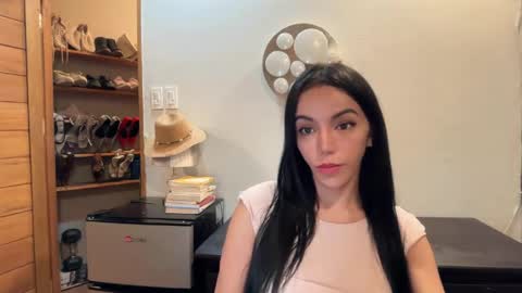 Snapshot of galileii chatting on 05-24-26, 03:39 galileii online show from 05-24-26, 03:39