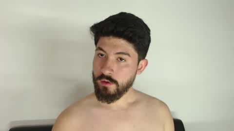 Snapshot of galit_g chatting on 11-30-25, 05:00 Gari online show from 11-30-25, 05:00