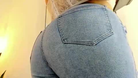 Snapshot of gallilea_marquez_ chatting on 02-20-26, 11:32 Galilea online show from 02-20-26, 11:32