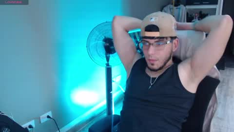 Gabriel online show from 04-20-26, 04:48