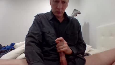 gamerboy200 online show from 11-12-25, 03:07