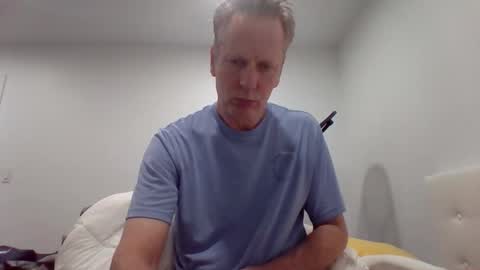 Snapshot of gamerboy200 chatting on 01-16-26, 02:26 gamerboy200 online show from 01-16-26, 02:26