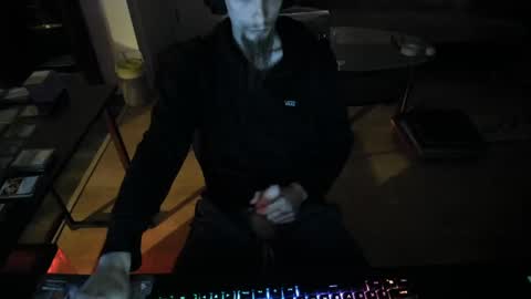 Snapshot of gamingpleasure chatting on 10-13-25, 06:57 GamingPleasure online show from 10-13-25, 06:57