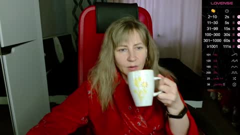 Snapshot of ganet469 chatting on 12-04-24, 11:19 Janette online show from 12-04-24, 11:19