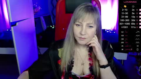 Snapshot of ganet469 chatting on 02-09-25, 03:12 Janette online show from 02-09-25, 03:12