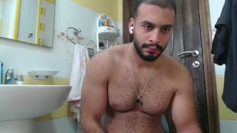 Snapshot of ganzabi chatting on 05-08-26, 02:44 Ganza online show from 05-08-26, 02:44
