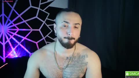 Snapshot of garbel09 chatting on 12-02-24, 06:09 Chris Dont forget to gift me thumb up Its very important to me and makes me happy AF online show from 12-02-24, 06:09