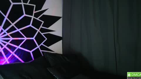 Snapshot of garbel09 chatting on 12-22-24, 06:06 Chris Dont forget to gift me thumb up Its very important to me and makes me happy AF online show from 12-22-24, 06:06