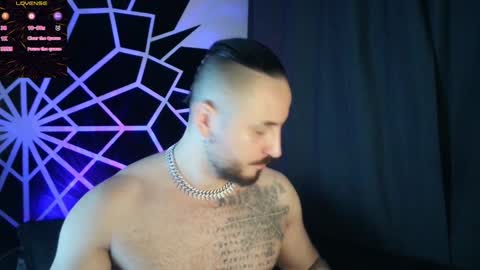 Snapshot of garbel09 chatting on 01-21-25, 06:54 Chris Dont forget to gift me thumb up Its very important to me and makes me happy AF online show from 01-21-25, 06:54