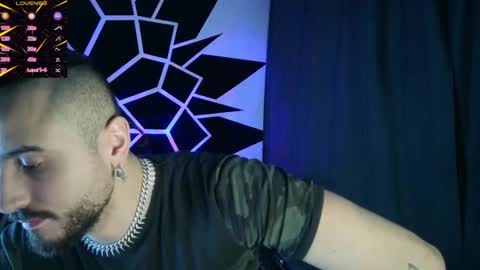 Snapshot of garbel09 chatting on 01-22-25, 07:35 Chris Dont forget to gift me thumb up Its very important to me and makes me happy AF online show from 01-22-25, 07:35