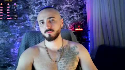 Snapshot of garbel09 chatting on 02-25-25, 05:41 Chris Dont forget to gift me thumb up Its very important to me and makes me happy AF online show from 02-25-25, 05:41