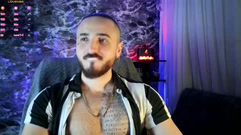 Snapshot of garbel09 chatting on 03-01-25, 05:52 Chris Dont forget to gift me thumb up Its very important to me and makes me happy AF online show from 03-01-25, 05:52