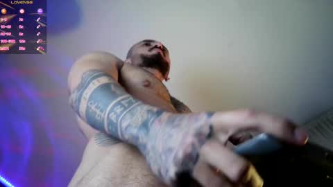 Snapshot of garbel09 chatting on 03-10-25, 08:15 Chris Dont forget to gift me thumb up Its very important to me and makes me happy AF online show from 03-10-25, 08:15