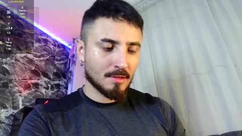 Snapshot of garbel09 chatting on 09-25-25, 06:28 Chris Dont forget to gift me thumb up Its very important to me and makes me happy AF online show from 09-25-25, 06:28