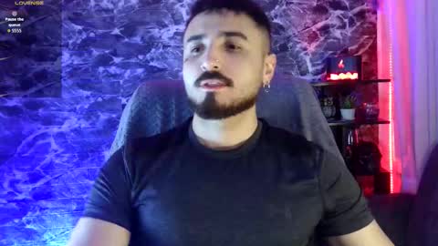 Snapshot of garbel09 chatting on 10-16-25, 06:36 Chris Dont forget to gift me thumb up Its very important to me and makes me happy AF online show from 10-16-25, 06:36