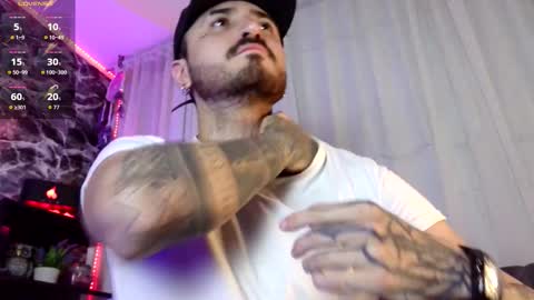 Snapshot of garbel09 chatting on 11-10-25, 06:23 Chris Dont forget to gift me thumb up Its very important to me and makes me happy AF online show from 11-10-25, 06:23