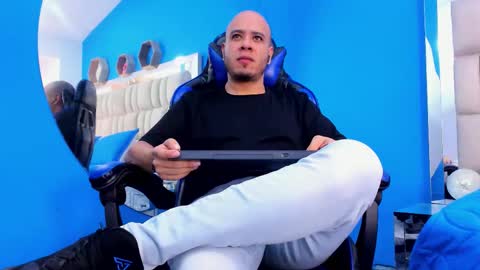 Snapshot of garcia_jacob_ chatting on 11-26-25, 12:17 garcia_jacob_ online show from 11-26-25, 12:17