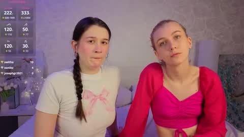 Snapshot of garden_flower chatting on 11-19-25, 03:17 Violla online show from 11-19-25, 03:17