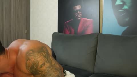 Garret online show from 11-26-25, 06:53