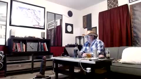 Snapshot of gatewaylaptop2019 chatting on 11-16-25, 04:51 gatewaylaptop2019 online show from 11-16-25, 04:51