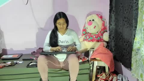 Diana online show from 02-12-25, 11:30