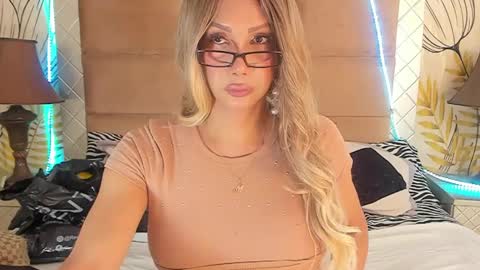 melanny villa online show from 12-01-24, 06:30